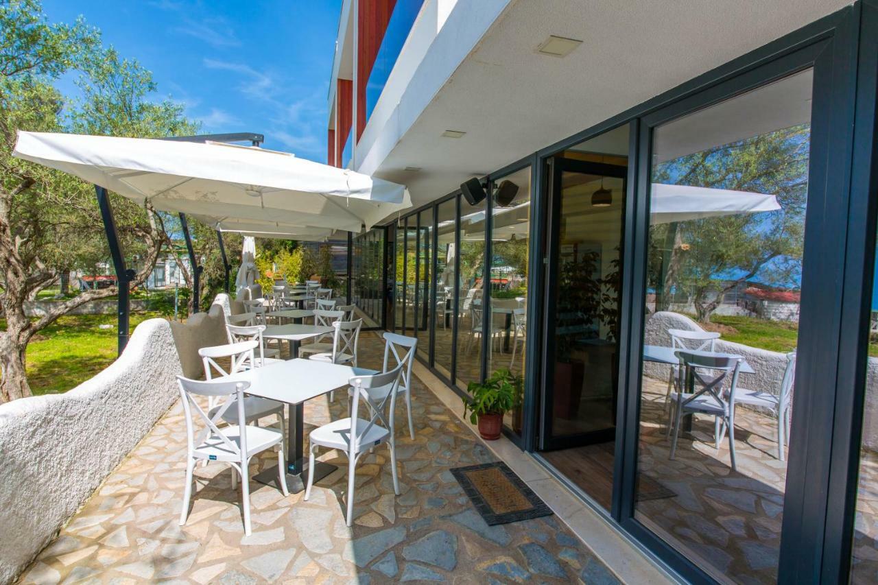 Alban Eco Hotel Dhërmi Esterno foto