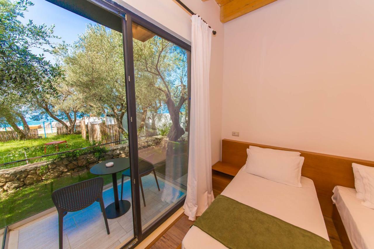 Alban Eco Hotel Dhërmi Esterno foto