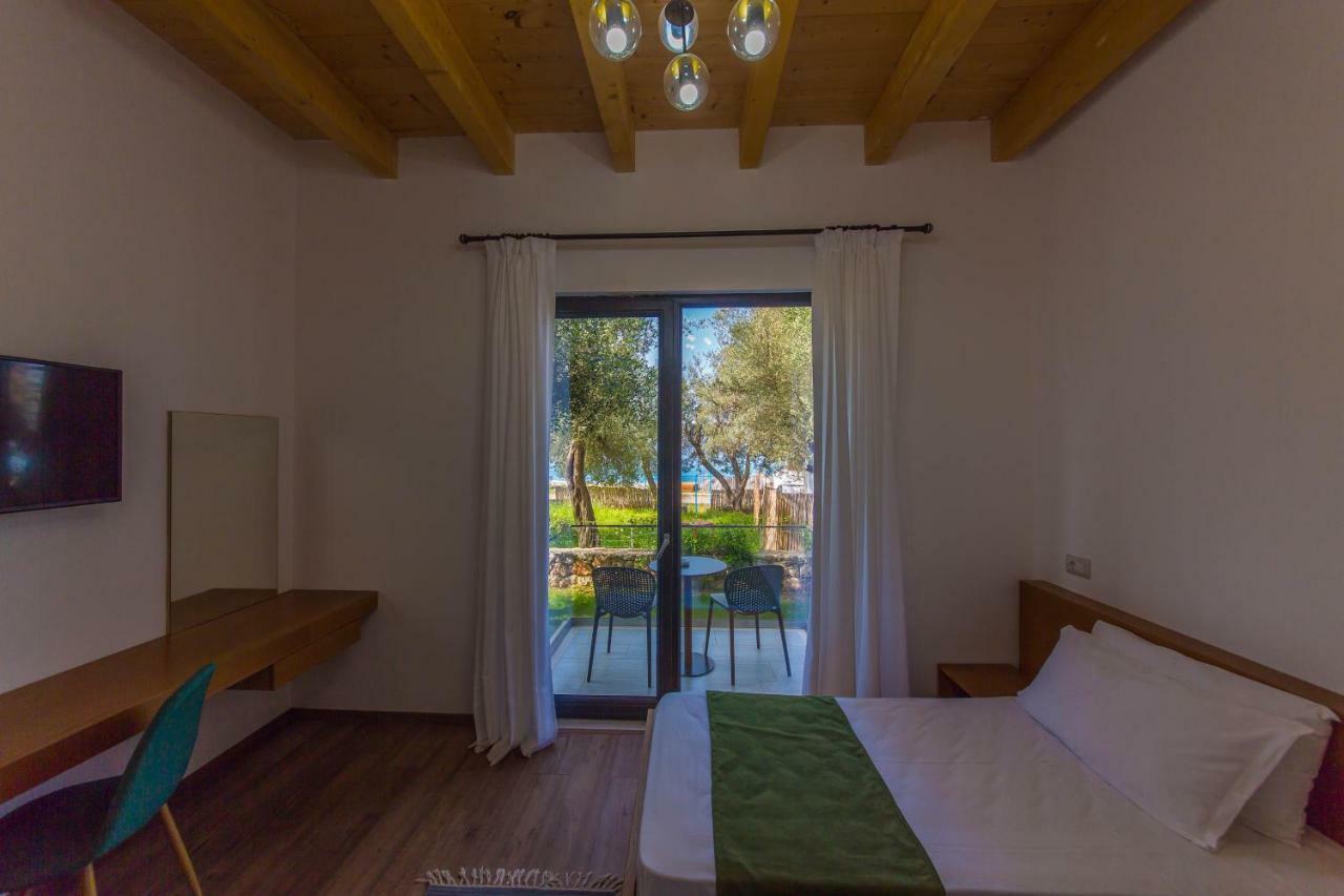 Alban Eco Hotel Dhërmi Esterno foto